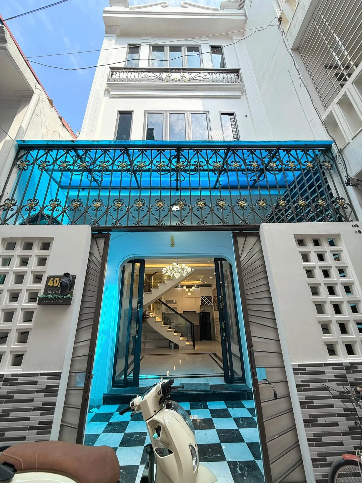 Bán nhà 3 tầng Cát Dài - Hai Bà Trưng 47m² giá 3,8 tỷ - Ảnh 1