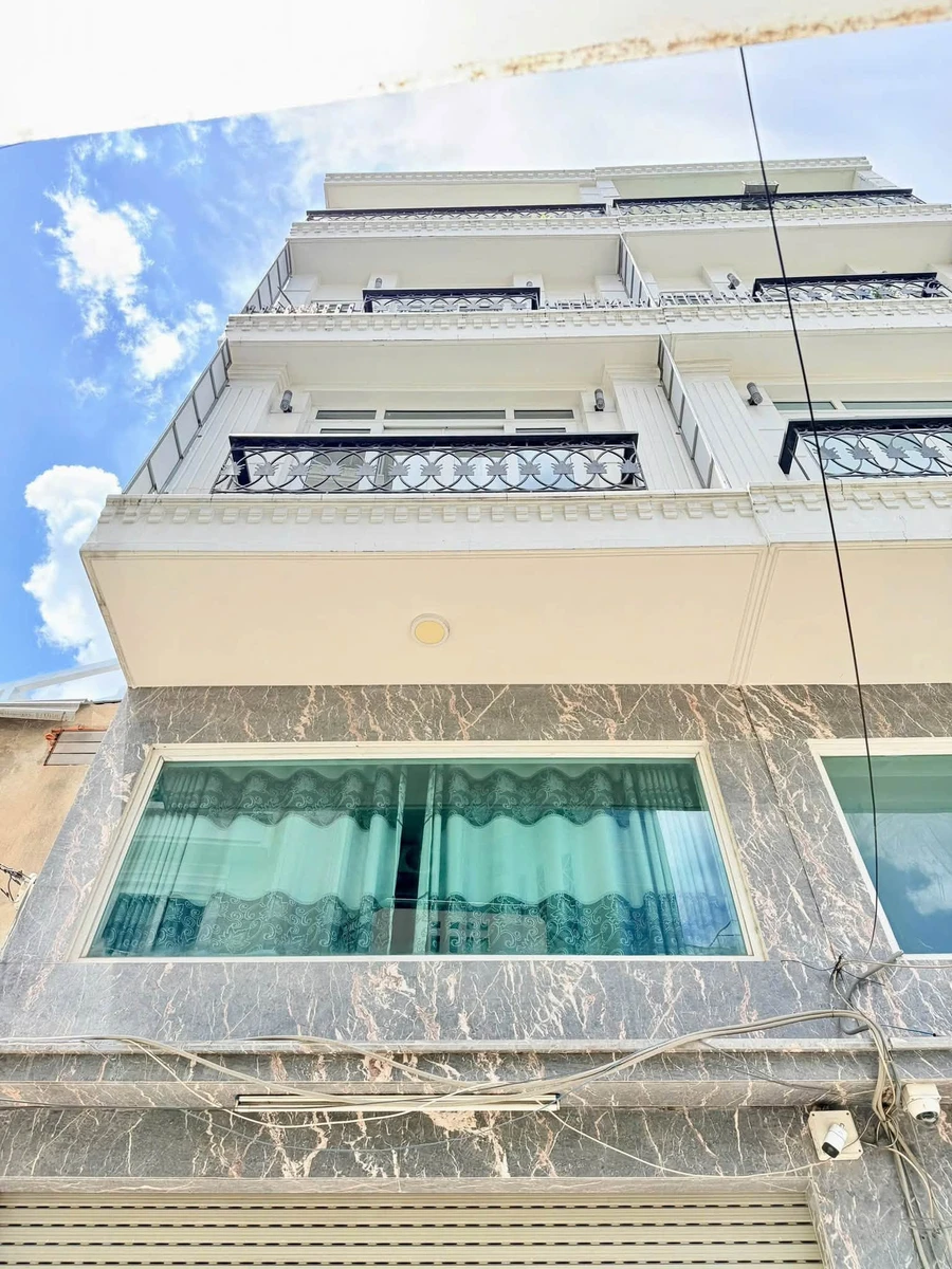 Nhà phố bán 4PN sát mặt tiền Nguyễn Thượng Hiền, Bình Thạnh - Ảnh 1