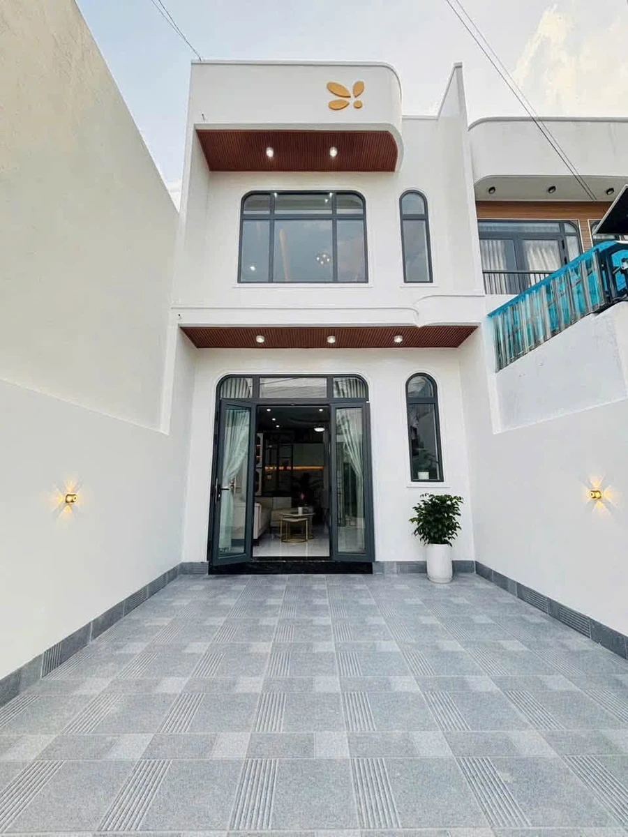 Bán nhà trệt lửng 3 phòng ngủ 103m² Rạch Giá 1.95 tỷ - Ảnh thu nhỏ 2