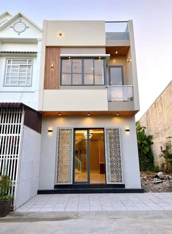 Bán nhà mặt tiền Đặng Thái Mai Rạch Giá 76m² 3PN giá 2 tỷ 980 triệu