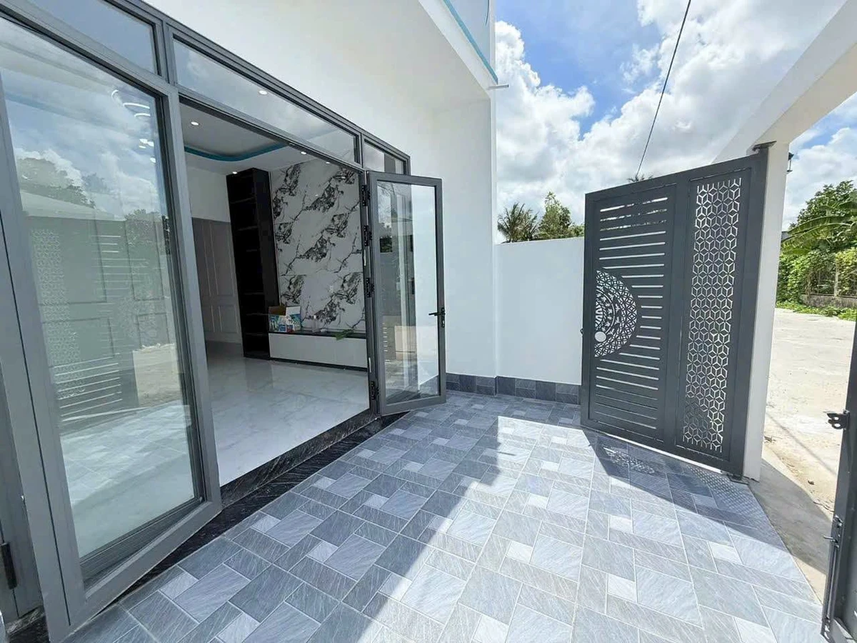 Bán nhà hẻm 100m² 3PN 2WC Ngô Thì Sĩ Rạch Giá - Ảnh thu nhỏ 3