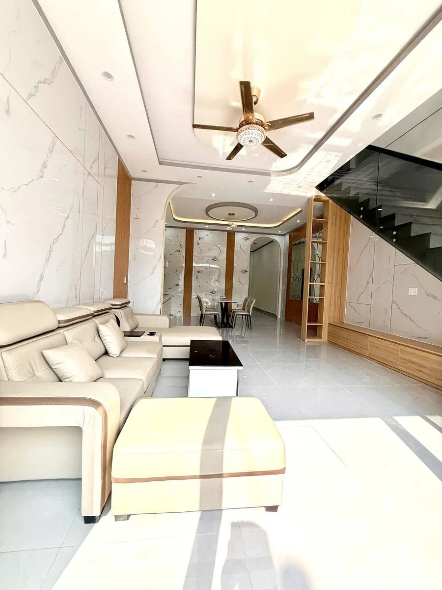 Bán nhà 1 trệt 1 lầu 100m² ở Đồng Nai giá 3 tỷ 890 triệu - Ảnh thu nhỏ 2