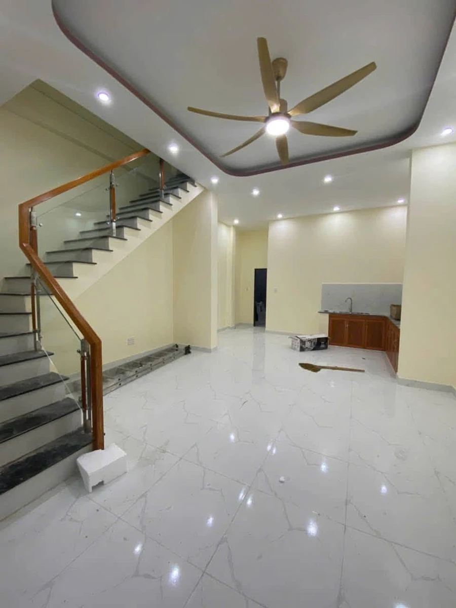 Bán nhà Hòa Lợi 80m² 4 phòng ngủ, giá 2,3 tỷ - Ảnh thu nhỏ 4