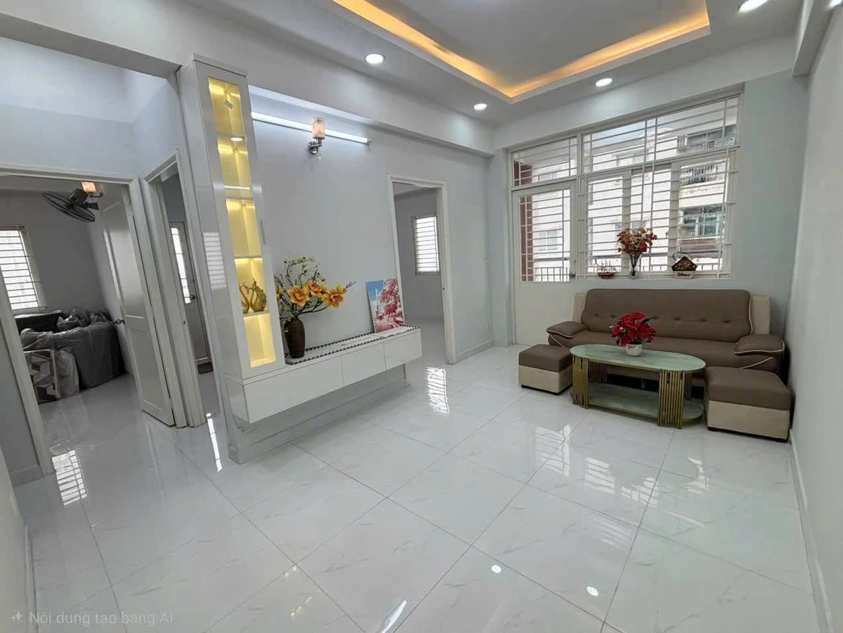 Bán căn hộ góc chung cư Phú Thọ 60.8m2, 2PN 2WC, sổ hồng riêng, giá 3,75 tỷ, Quận 11 - Ảnh 1