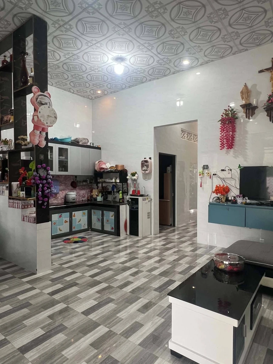 Nhà bán 180m² 2 phòng ngủ giá 830 triệu gần Eva Farm - Ảnh thu nhỏ 3