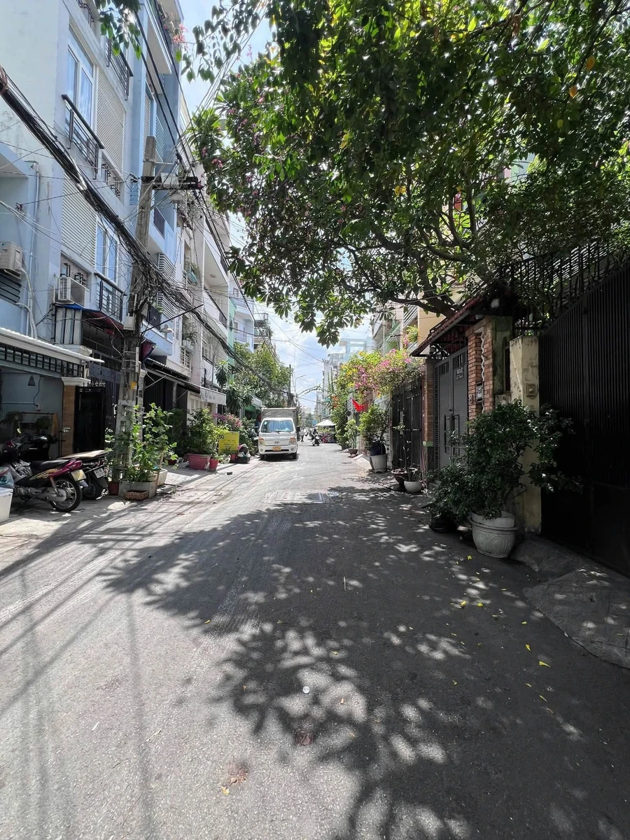 Bán nhà hẻm Tô Hiến Thành Q.10, 50m², 6PN, 11 tỷ - Ảnh thu nhỏ 2
