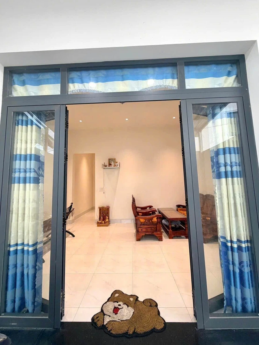 Bán nhà 110m² 2PN gần chợ Tân Trụ, giá 999 triệu - Ảnh thu nhỏ 2