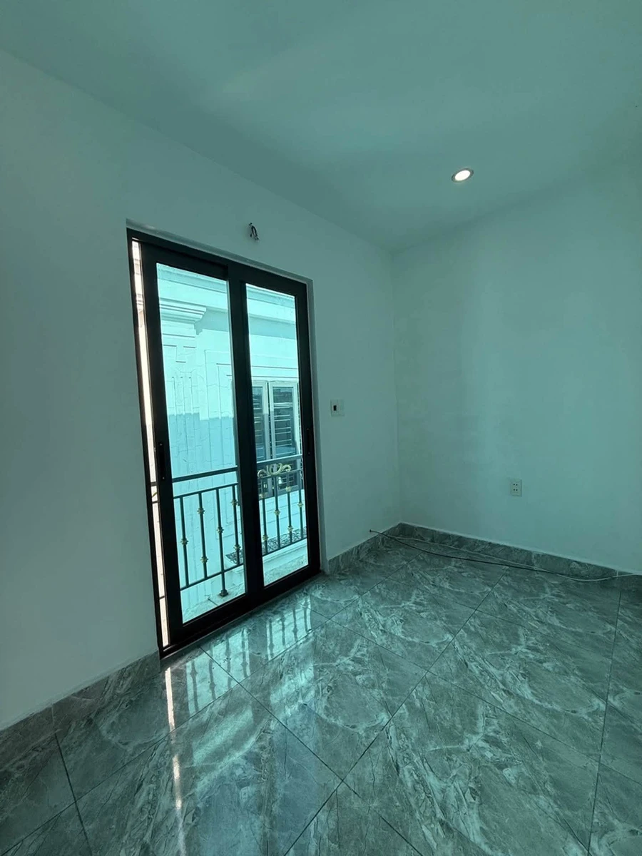 Bán nhà mới 35m² 3,5 tầng mặt tiền An Biên Hải Phòng - Ảnh thu nhỏ 5
