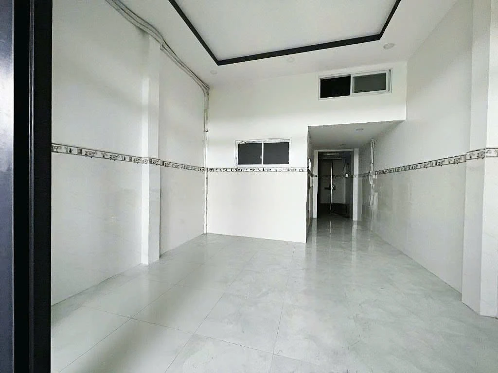 Bán nhà phố 2 tầng 60m2 đối diện Vạn Phúc City, Thủ Đức, giá nhỉnh 5 tỷ - Ảnh thu nhỏ 2