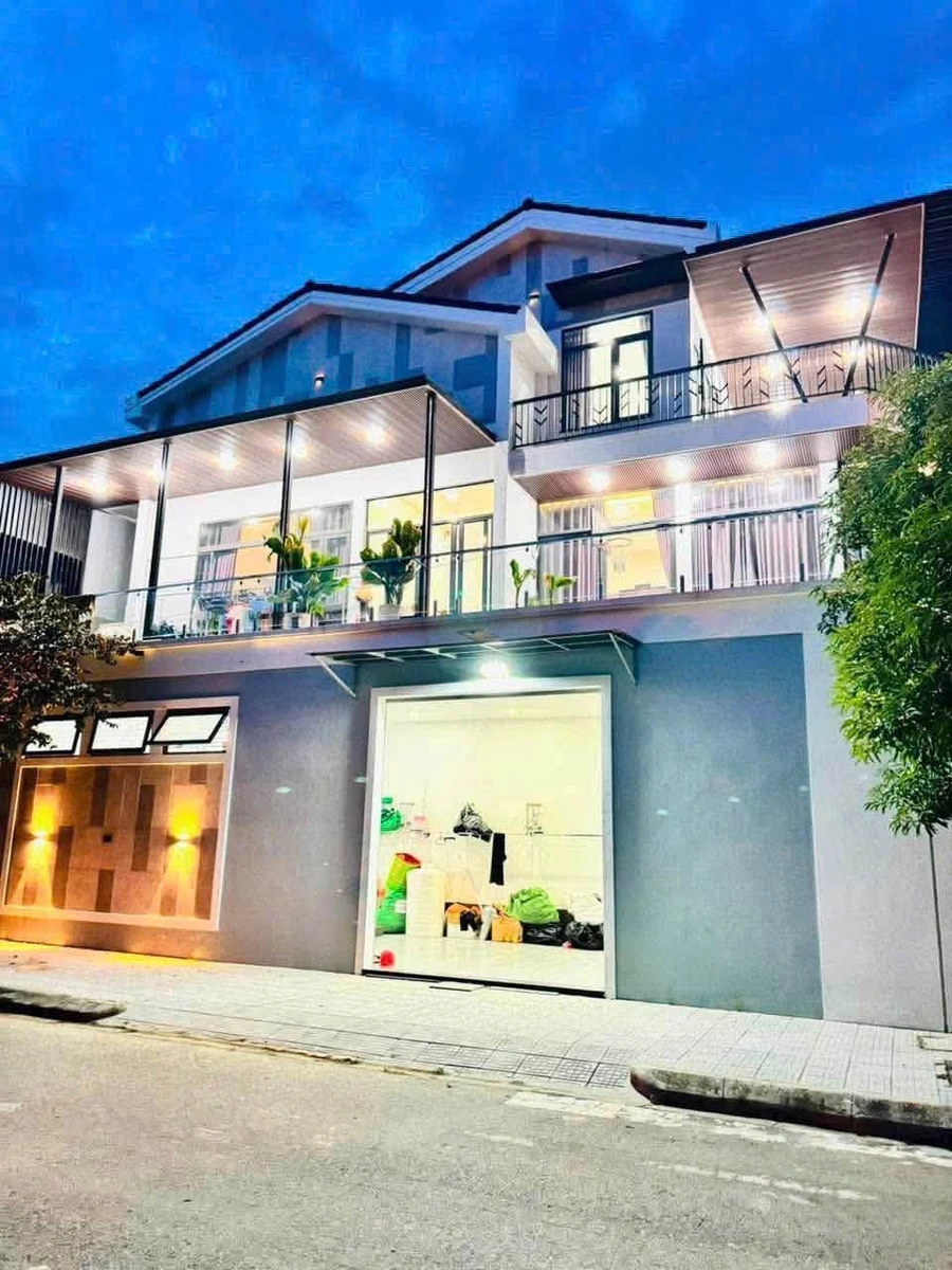 Bán nhà góc 3 tầng 218,5m² khu Phú Mỹ Thượng Huế 6 tỷ - Ảnh 1