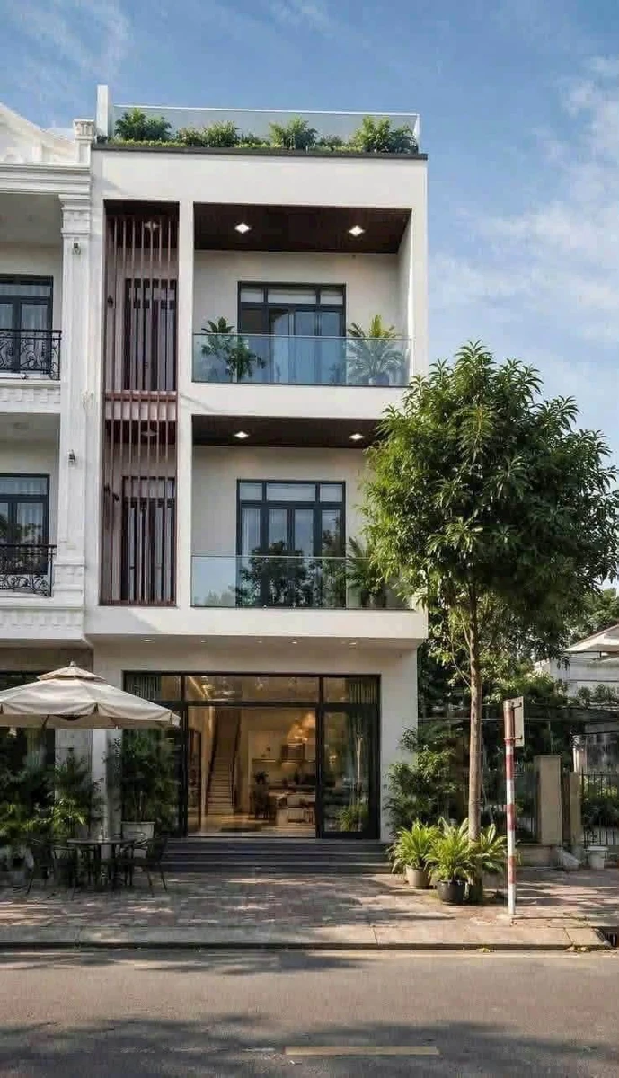 Bán nhà mặt tiền 3 tầng 5PN 164m2 Nguyễn Du - Ảnh 1