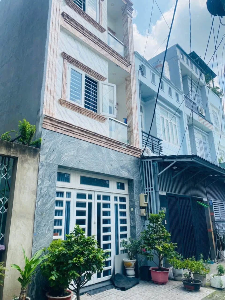 Bán nhà 3 tầng 4PN 52m2 hẻm ô tô Đông Hưng Thuận 5, Quận 12 giá 5,1 tỷ - Ảnh thu nhỏ 5