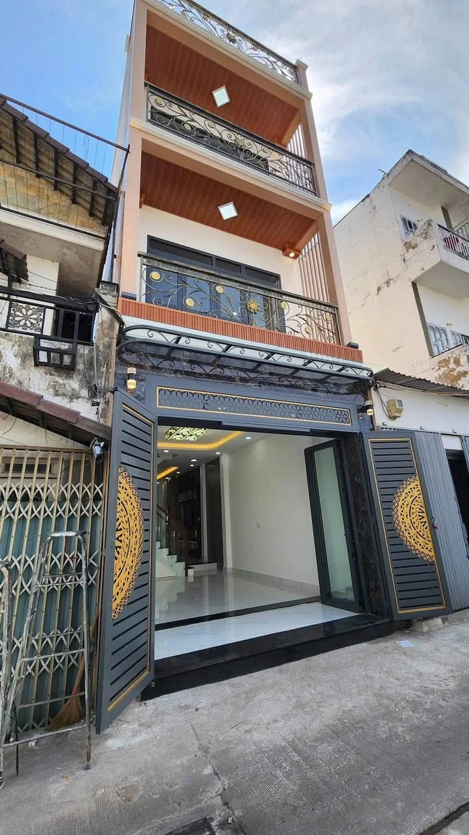 Bán nhà 4x18m Huỳnh Tấn Phát Quận 7, 8,6 tỷ - Ảnh 1