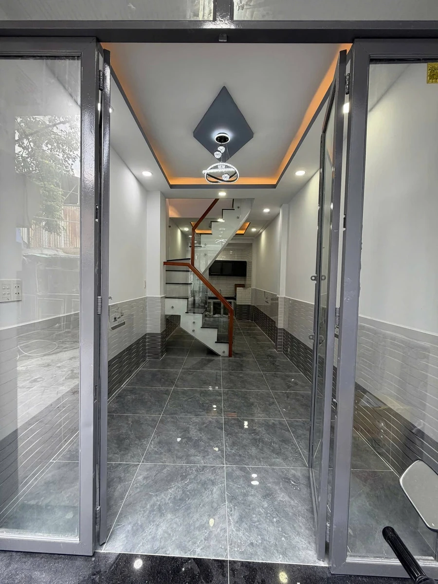 Bán nhà phố Tân Hưng 36m² 2PN 1,3 tỷ - Ảnh 1
