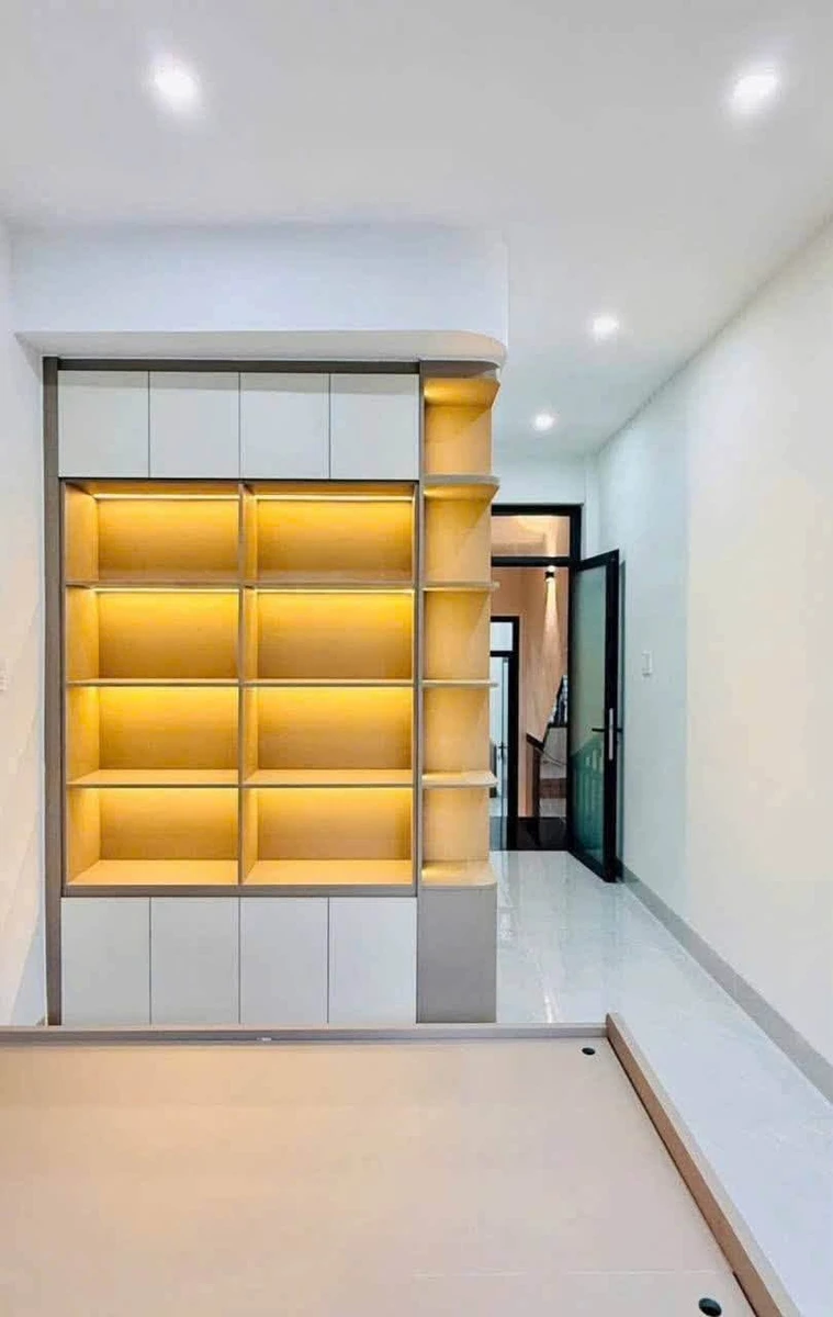 Bán nhà 3 tầng 41m2, 3PN 3WC, đường nội bộ ô tô tại Ngô Mây, Quy Nhơn - Ảnh thu nhỏ 3
