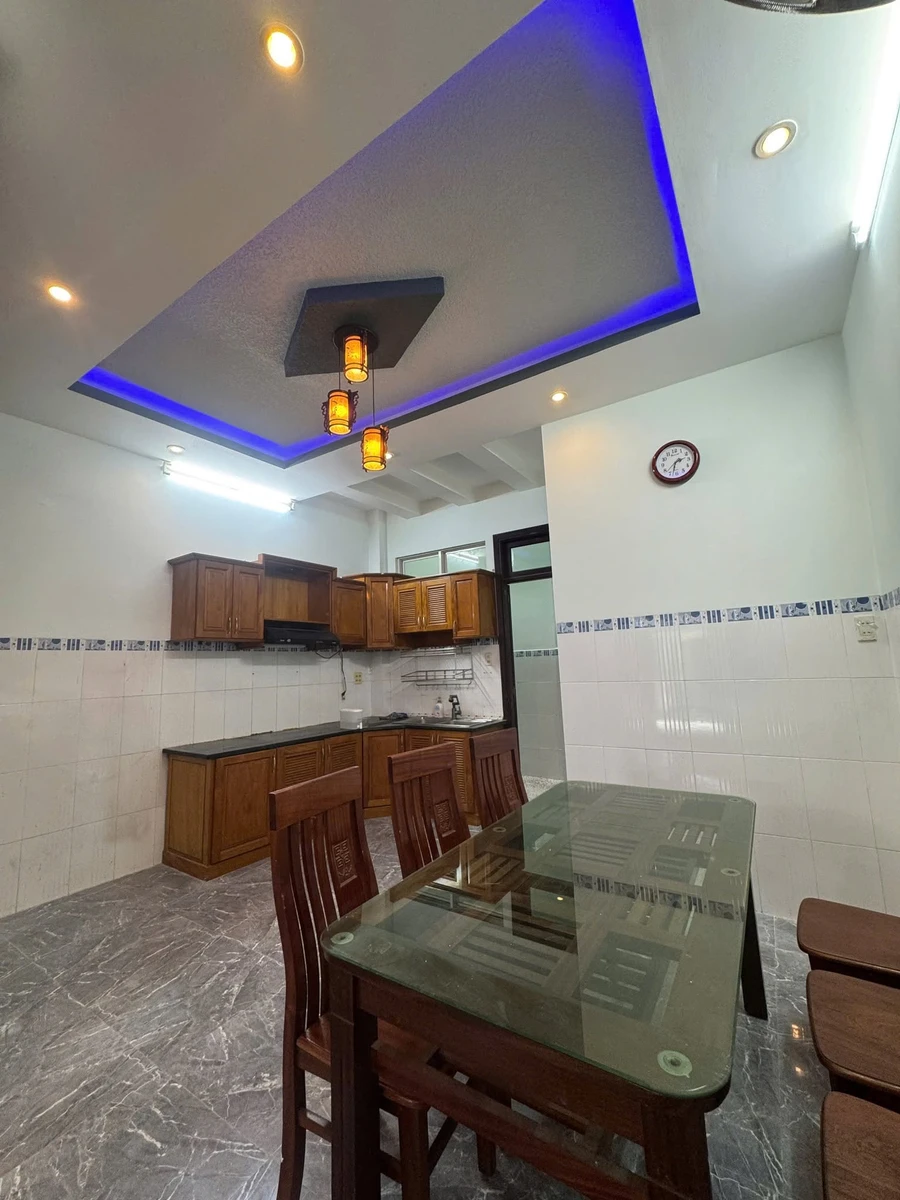 Bán nhà 3 tầng 73,4m² Phước Long Nha Trang 4,5 tỷ sổ hồng - Ảnh thu nhỏ 2