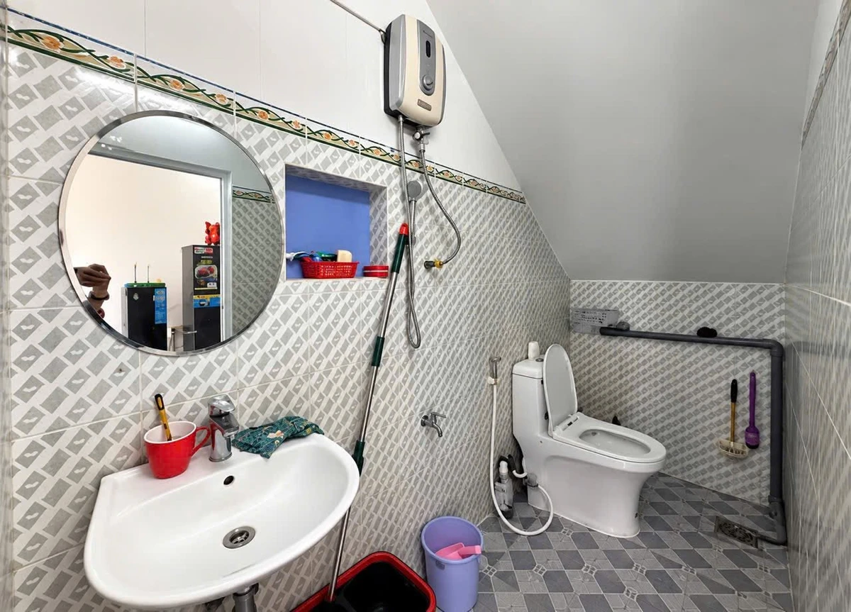 Nhà mặt tiền 23/10 Nha Trang 28,8m² - 3 tỷ 450 - Ảnh thu nhỏ 4