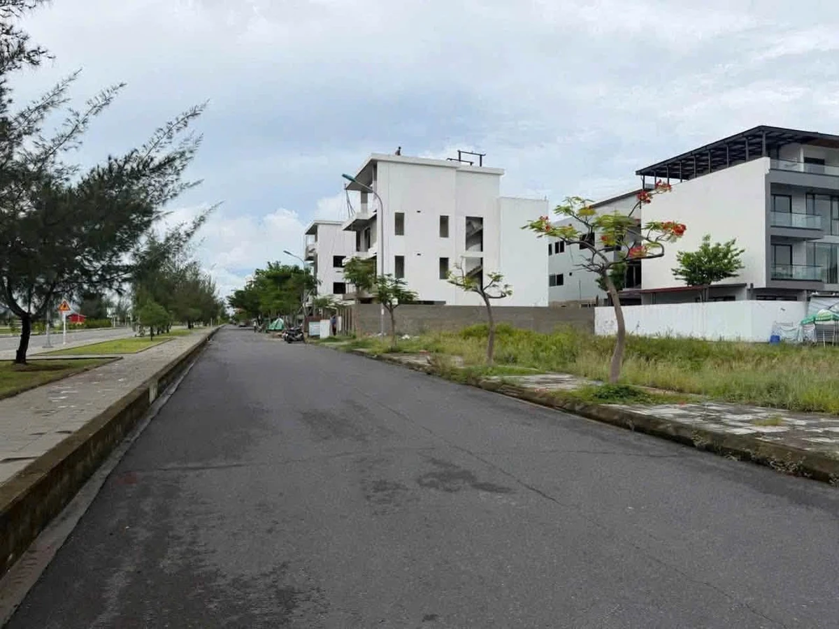 Bán biệt thự 300m² view sông Nha Trang 19,5 tỷ - Ảnh thu nhỏ 3