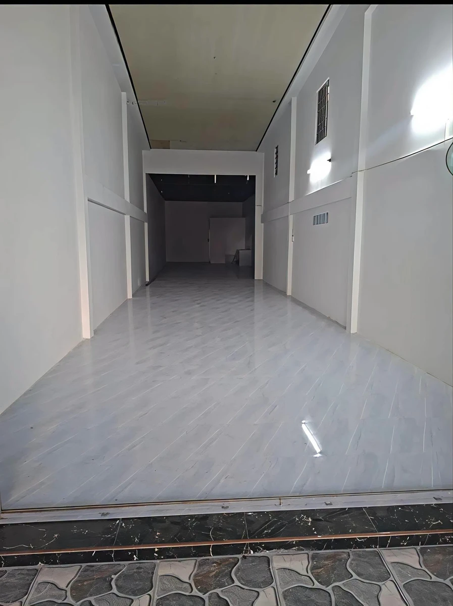 Cho thuê shophouse mặt tiền Trần Văn Thời Cà Mau 135m2 - Ảnh thu nhỏ 4