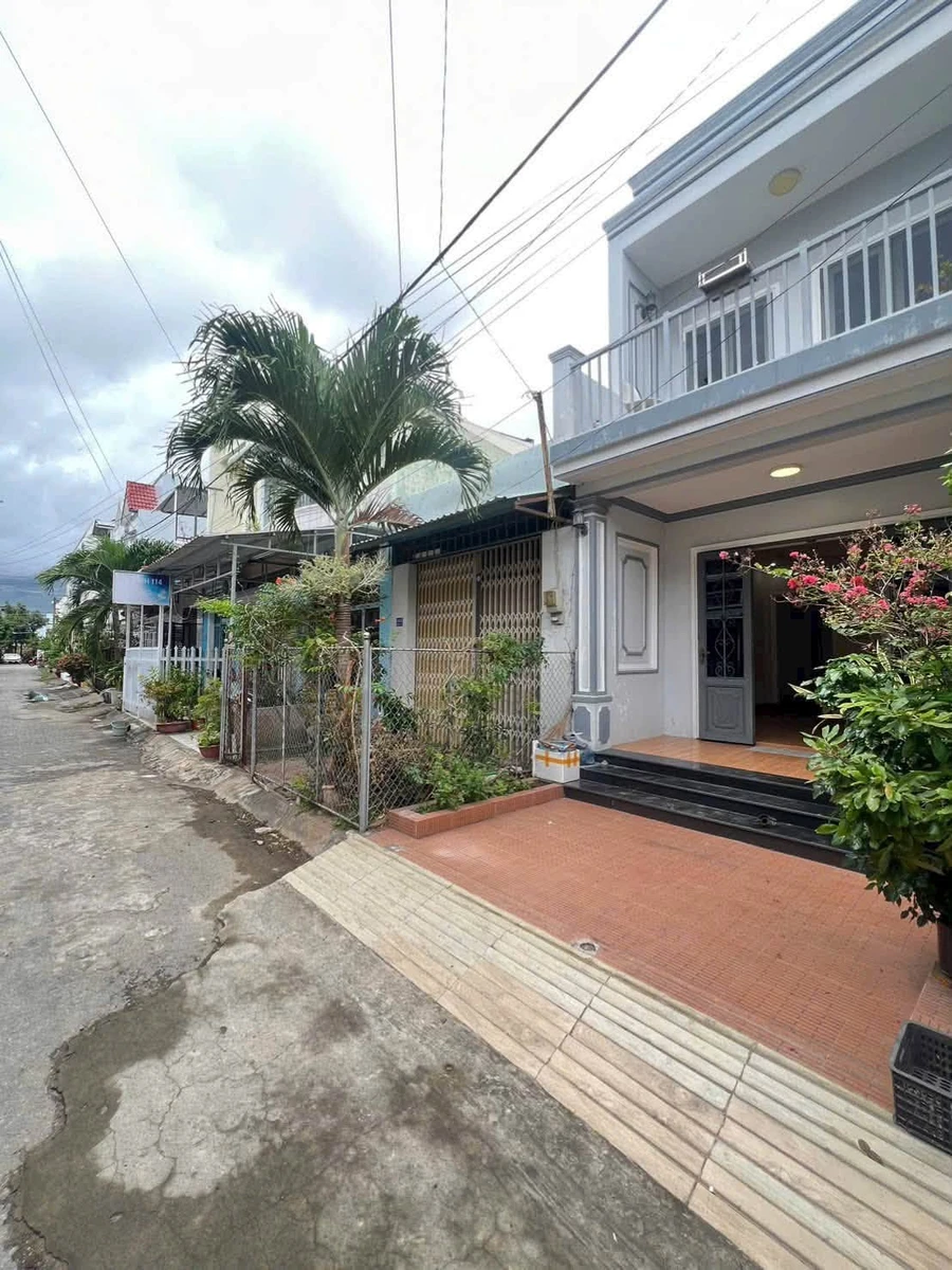 Bán nhà 3PN Ngô Gia Tự Rạch Giá 80m² 2 tỷ 400 - Ảnh thu nhỏ 2