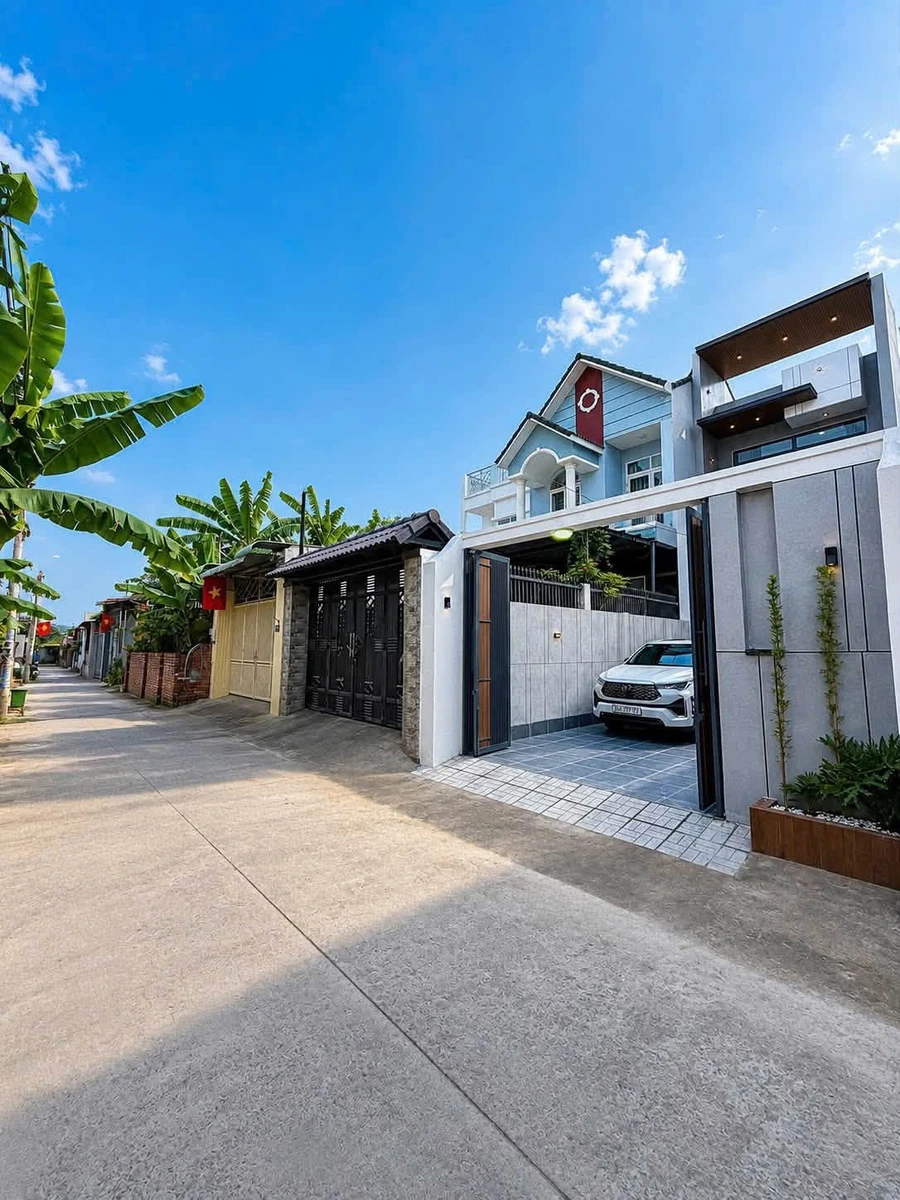 Bán nhà 5x34m 170m² thổ cư, 3 phòng ngủ, sân ô tô, gần chợ Trảng Dài - Ảnh 1