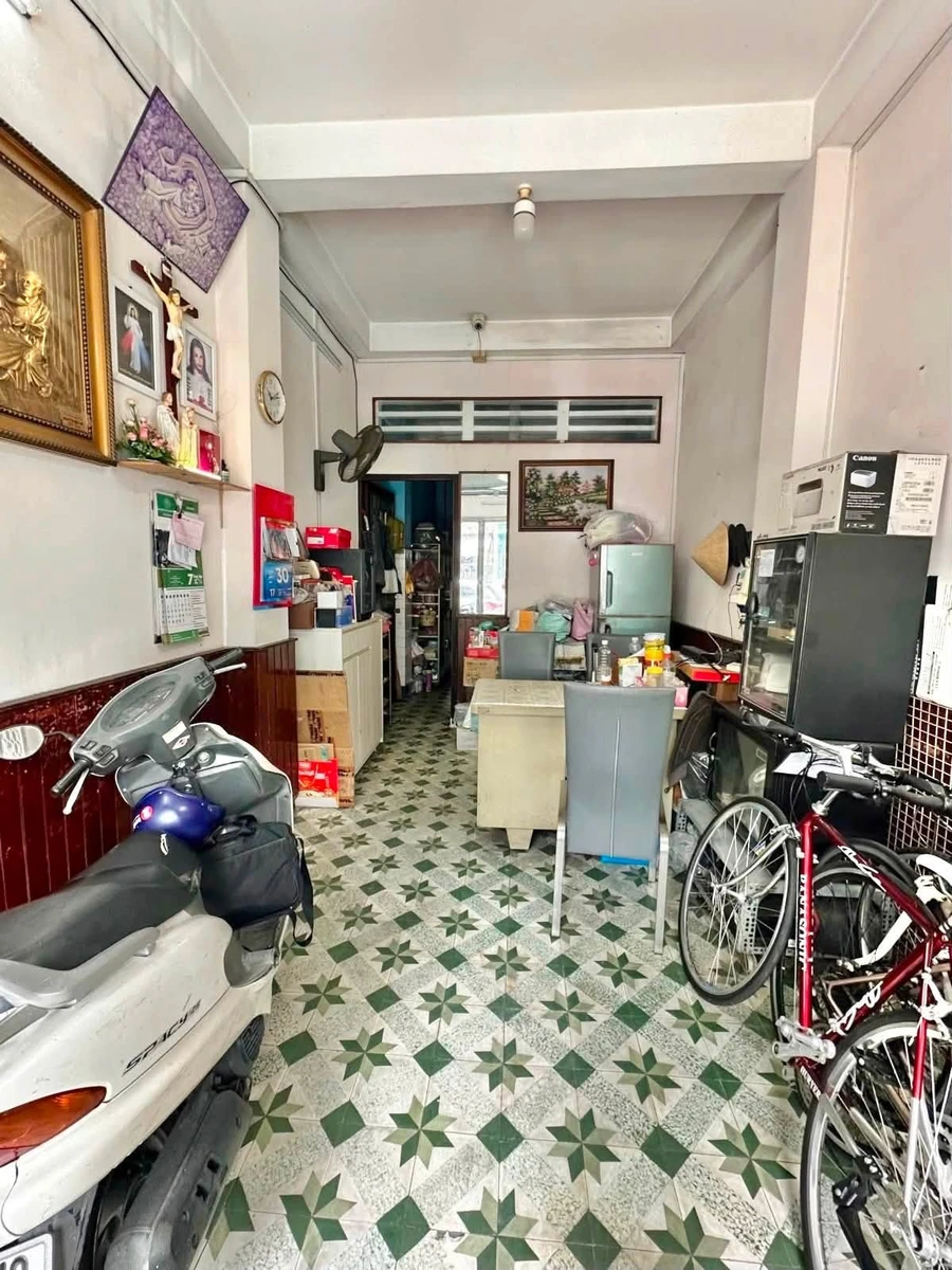 Bán nhà mặt tiền kinh doanh đường Bàn Cờ, gần 40m2, 4 tầng, 3PN, giá hơn 13 tỷ - Ảnh thu nhỏ 2