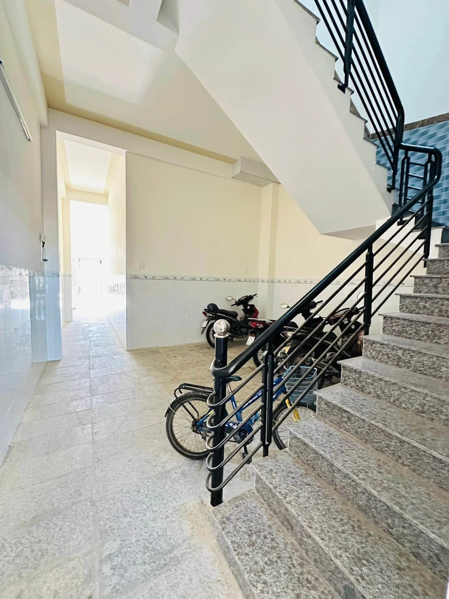 Bán nhà mặt tiền Hoàng Hữu Nam, Thủ Đức, 116m2, nhỉnh 4 tỷ - Ảnh thu nhỏ 4