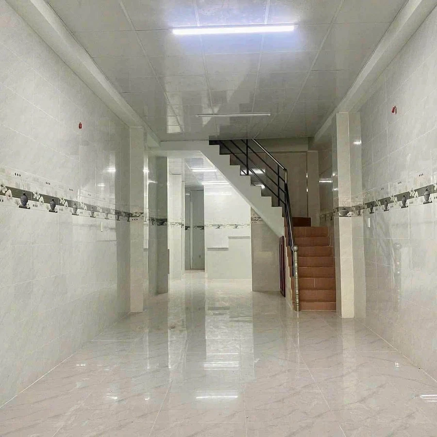 Bán nhà mặt tiền Ngô Quyền, Bến Tre, 62.5m2, 4.8 tỷ - Ảnh thu nhỏ 2