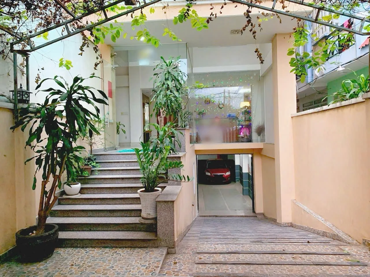Cho thuê khách sạn 26 phòng 292m² Thới An Q.12 - Ảnh 1
