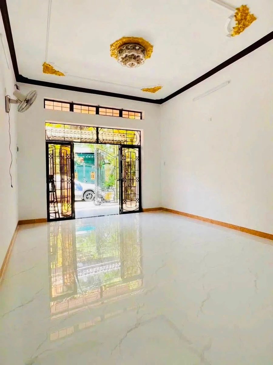 Bán nhà 3 tầng 4PN mặt tiền Thành Thái 85,5m2 Nhà Bè - Ảnh thu nhỏ 2