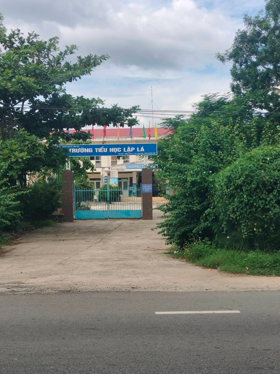 Bán nhà mặt tiền Quốc lộ 27A, 260m², 2 phòng ngủ, 1,7 tỷ - Ảnh thu nhỏ 3