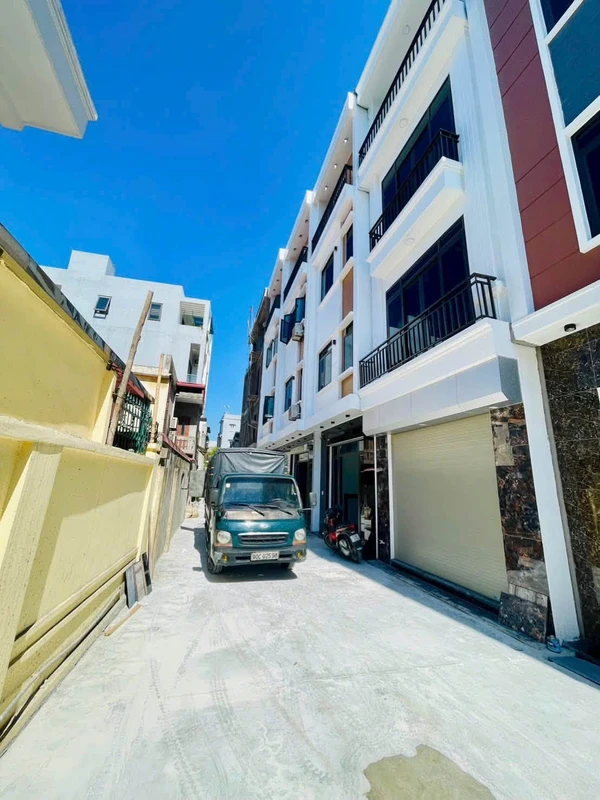 Bán nhà 4 tầng 41m² 3 PN Hải Dương 3,8 tỷ