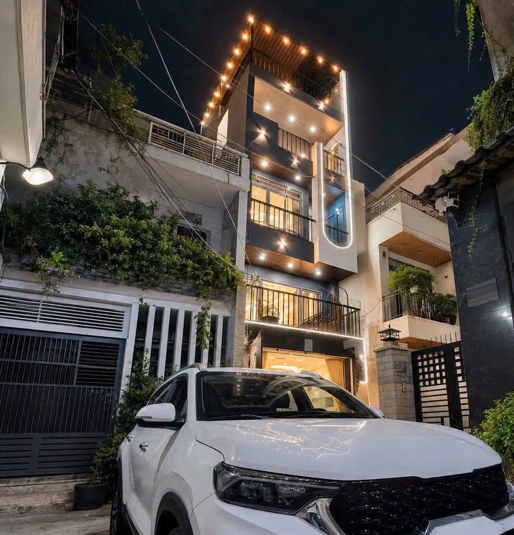 Nhà bán Phú Nhuận 50m², 5 tầng thang máy, 10 tỷ - Ảnh 1