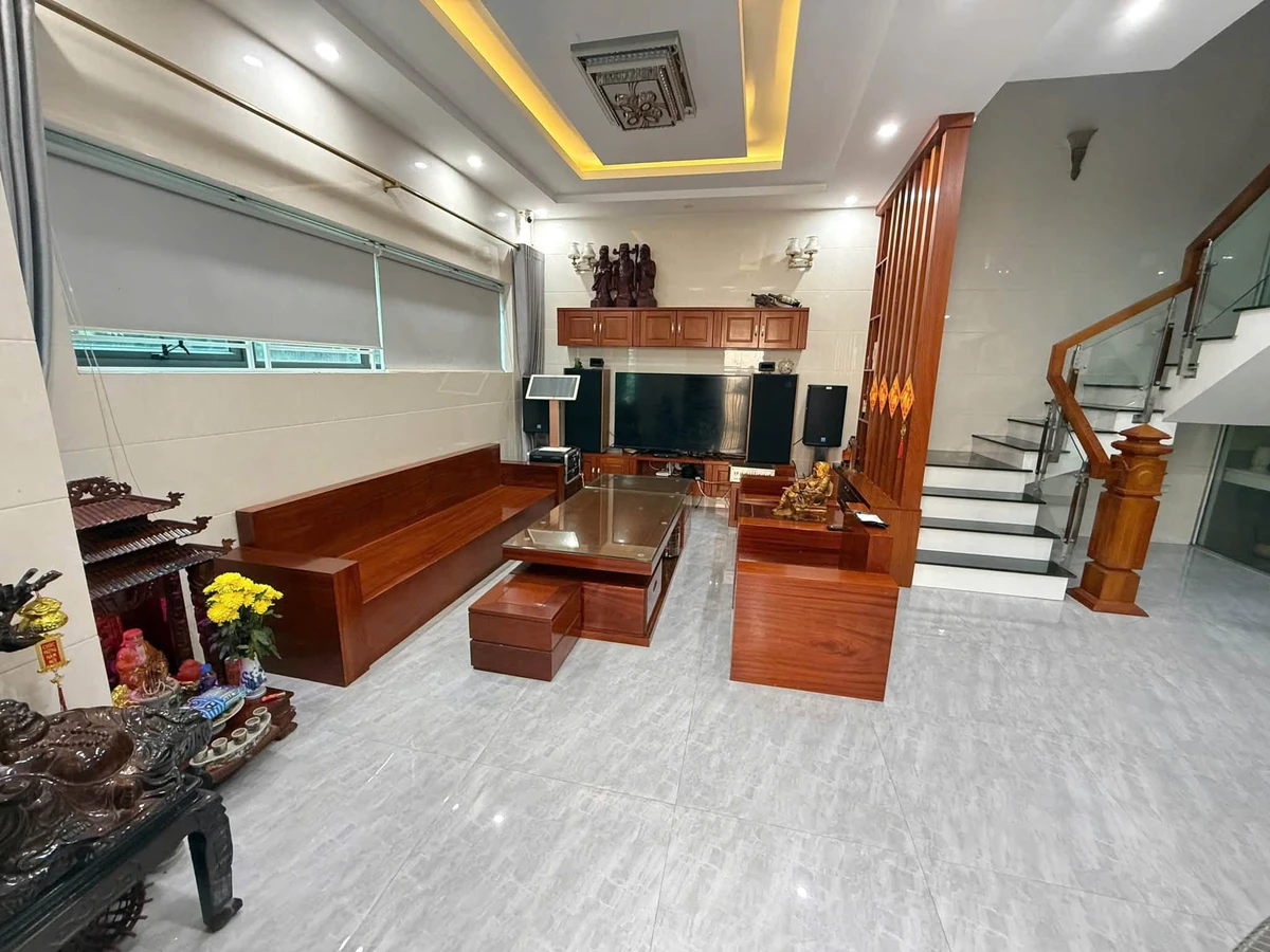 Bán nhà 3 tầng lô góc 100m² Nguyễn Trọng Đương, TP Vinh - Ảnh thu nhỏ 4
