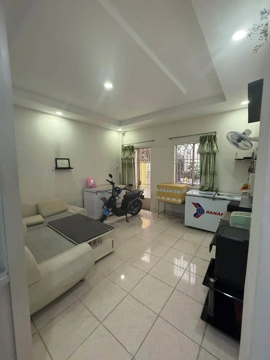Bán nhà hẻm Bà Hạt Phường 4 Quận 10, 18m², 2PN, giá 3,9 tỷ - Ảnh thu nhỏ 4