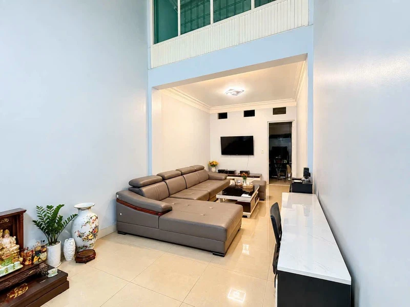 Bán nhà mặt đường Miếu Hai Xã 42m² 4,8 tỷ Hải Phòng