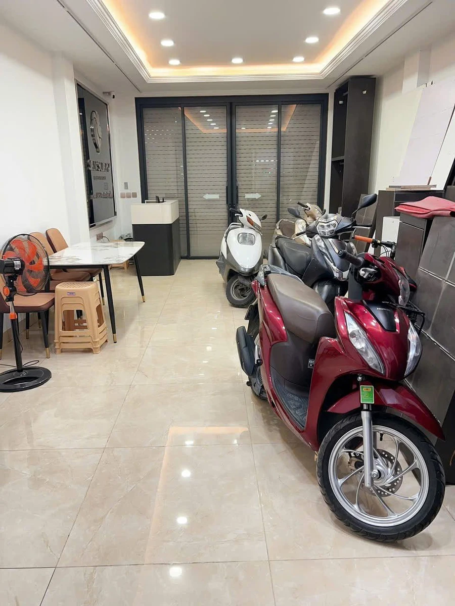 Cho thuê nhà mặt phố Thụy Khuê 60m² 40 triệu/tháng - Ảnh thu nhỏ 3