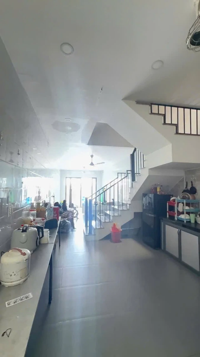 Nhà 3 tầng 3PN 76m² Tăng Nhơn Phú A, Quận 9 giá 6.2 tỷ - Ảnh thu nhỏ 2