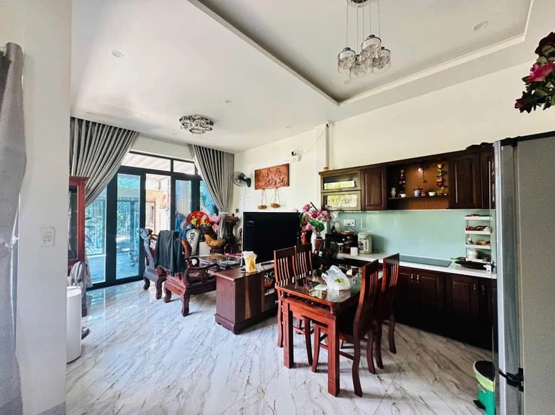 Bán nhà 2 tầng 110m² 3 phòng ngủ Huế 3,6 tỷ