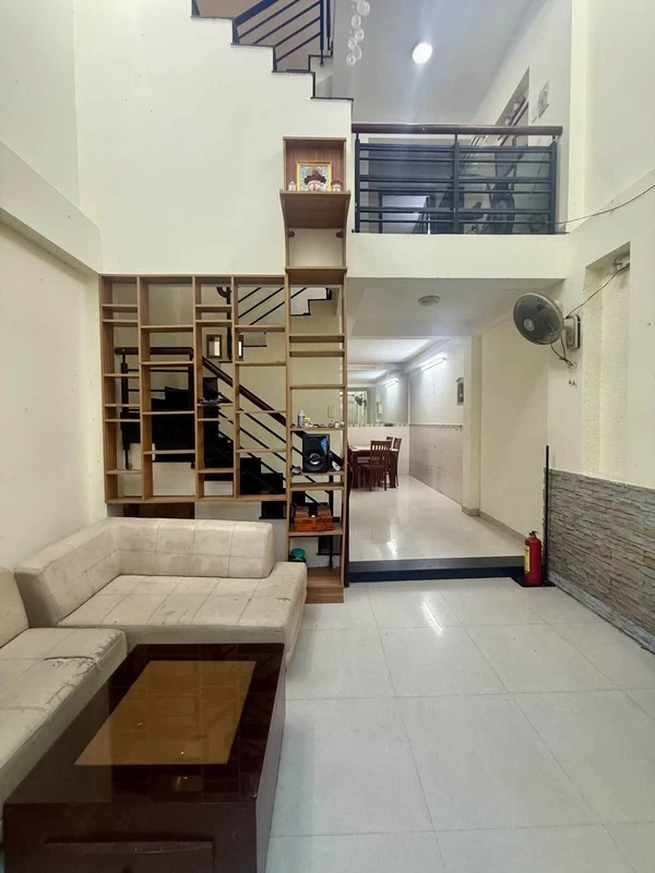 Bán nhà 44m2, 3 tầng, 3 phòng ngủ Gò Vấp 5.85 tỷ