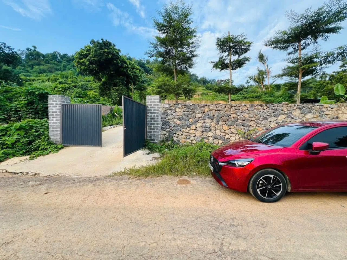 Bán đất view đồi núi 1386m² tại Lương Sơn Hoà Bình - Ảnh thu nhỏ 2