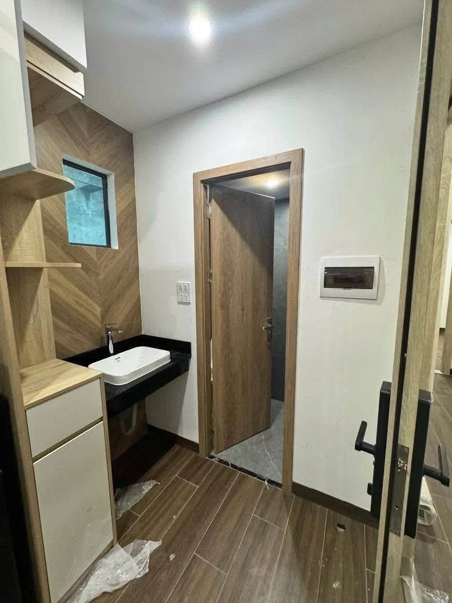 Bán tòa căn hộ dịch vụ 80m² 9 tầng thang máy, Nguyễn Khánh Toàn, 45 tỷ - Ảnh thu nhỏ 5