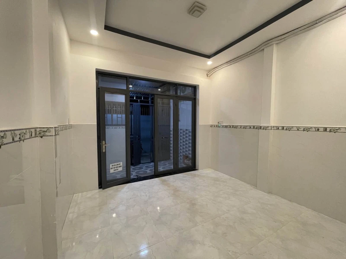 Nhà 2 tầng 60m² Đường 6 Hiệp Bình Phước 5.3 tỷ - Ảnh 1