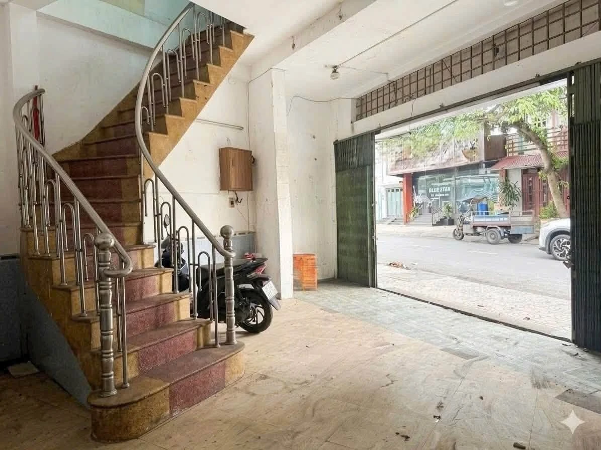 Cho thuê nhà mặt tiền Tân Phú 48m2 10 triệu/tháng - Ảnh 1