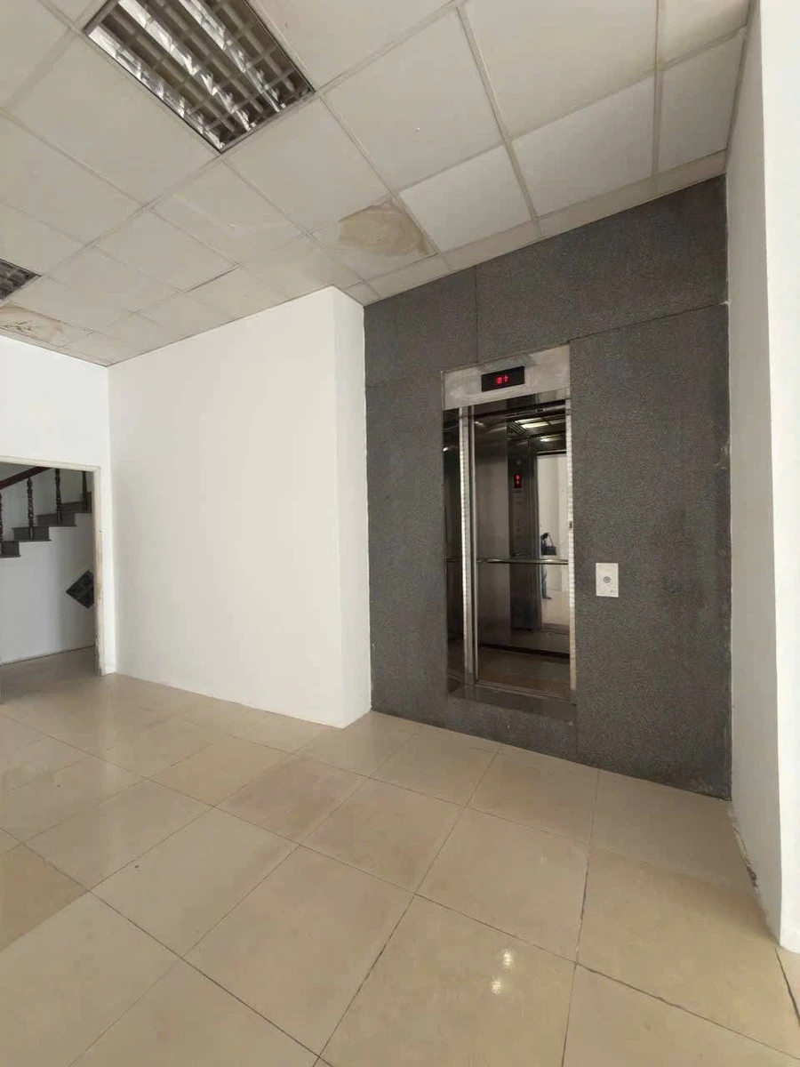 Cho thuê nhà mặt tiền Nguyễn Trung Trực 738m², 70 triệu/tháng - Ảnh thu nhỏ 5