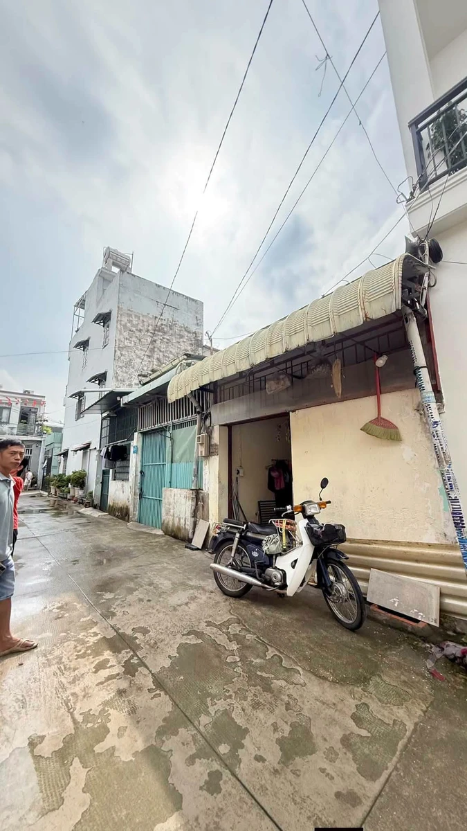 Bán nhà đúc lửng 50,4m2 sổ hồng riêng đường Lê Văn Khương, Tân Thới Hiệp, giá 2,85 tỷ - Ảnh thu nhỏ 3
