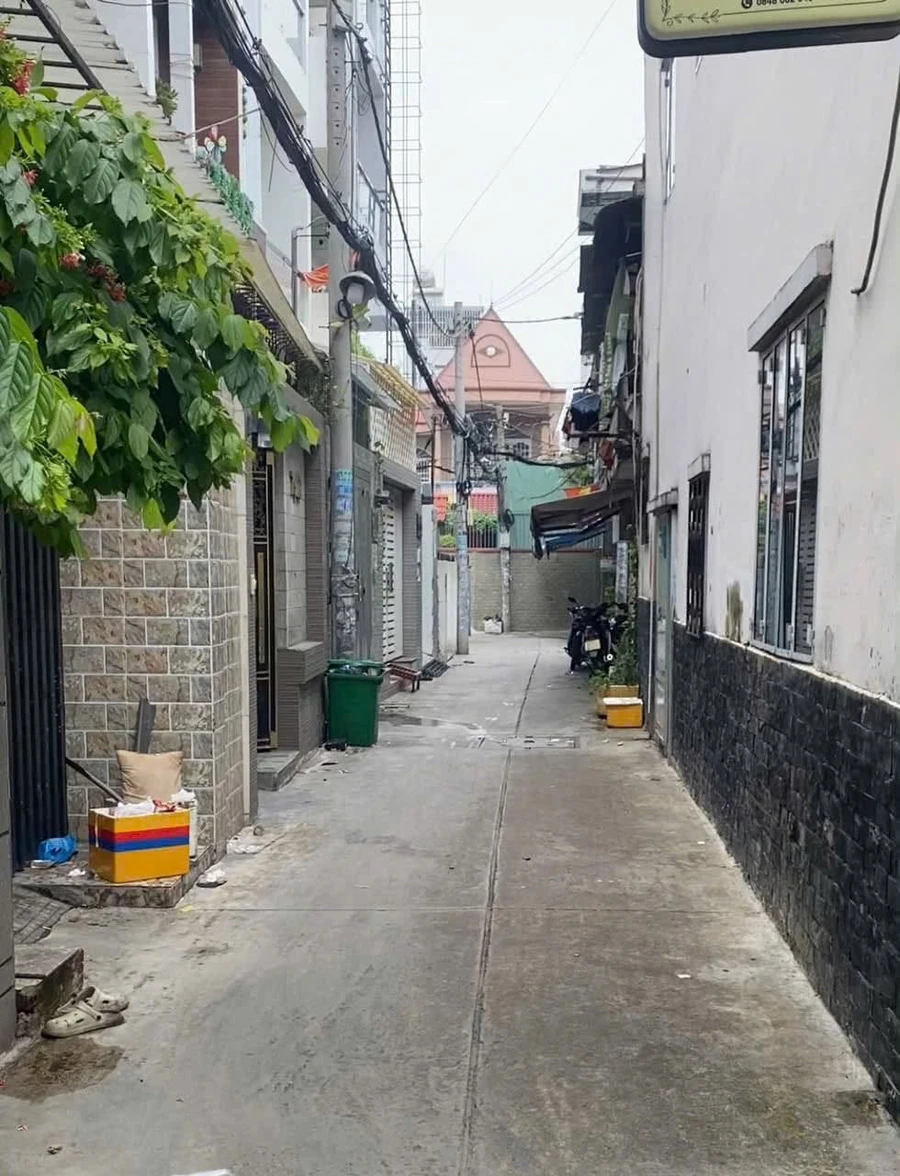 Bán nhà hẻm 54m2 Tân Phú 2,6 tỷ - Ảnh 1