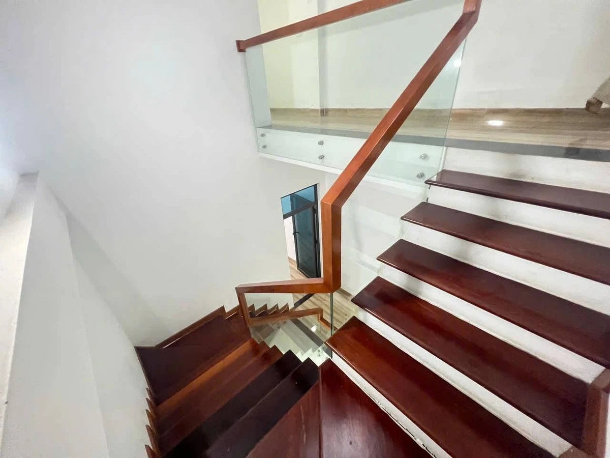 Bán nhà 3 tầng 72m² gần Lê Lai, giá 3 tỷ - Ảnh thu nhỏ 5
