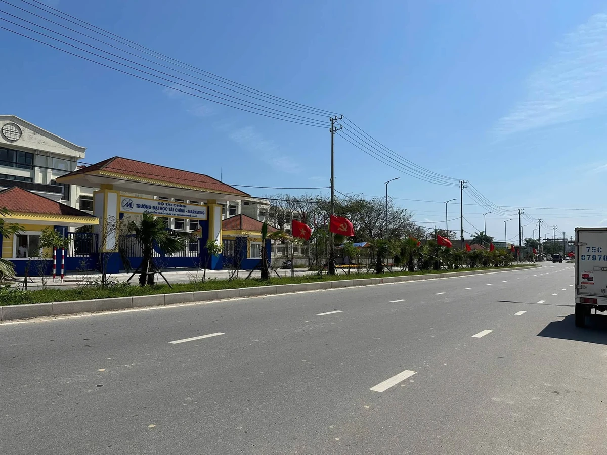 Bán đất 200m² mặt tiền Phạm Văn Đồng, Huế - Ảnh thu nhỏ 3