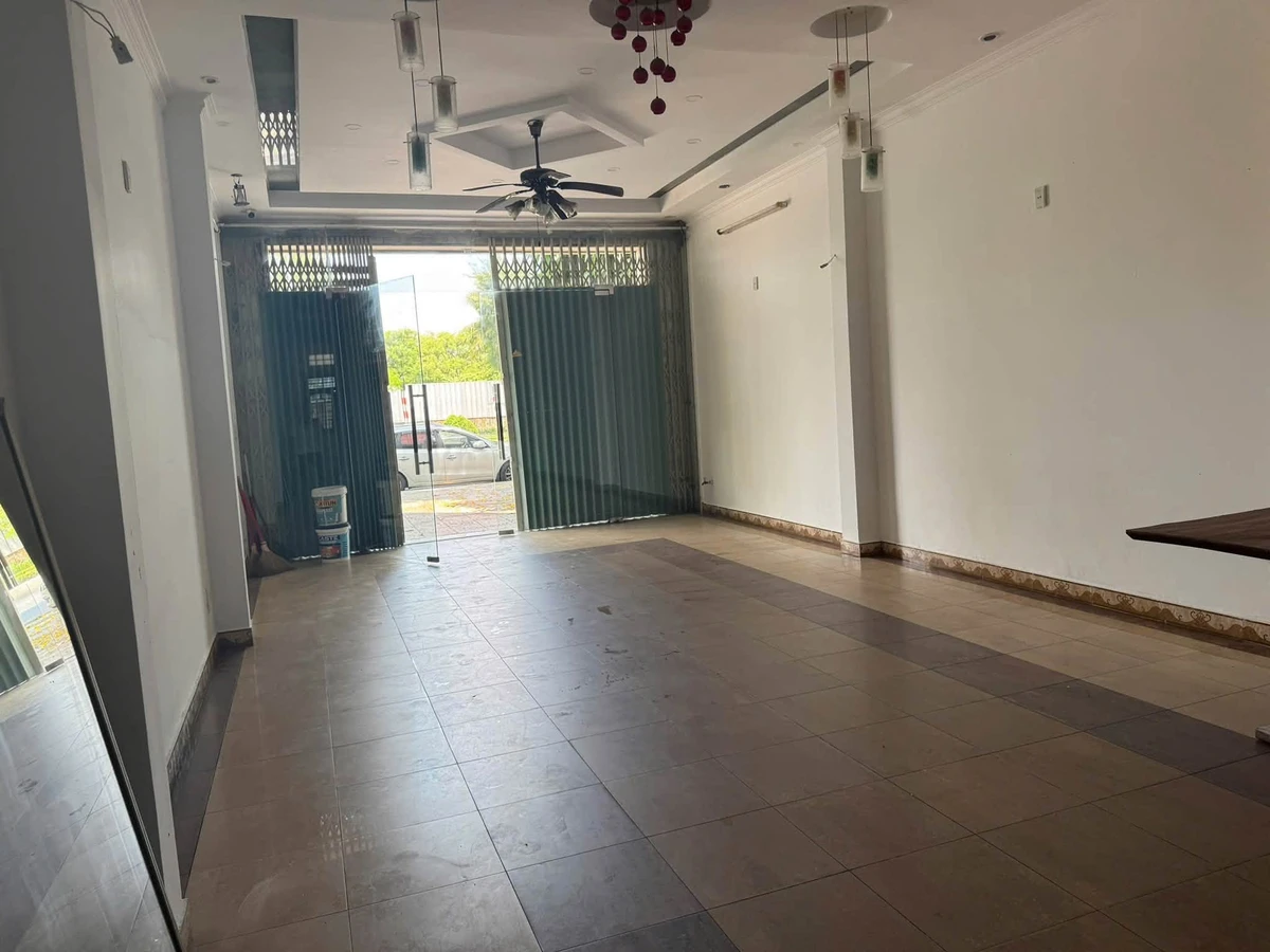 Bán nhà 2 mặt tiền 19,5 tỷ Nguyễn Tất Thành, Đà Nẵng - Ảnh thu nhỏ 2